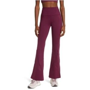 Zella Cozy Perform Flare Leggings Boot Cut Pants High Waist Burgundy Work Out XS